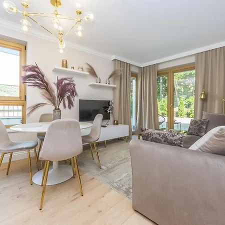 Aleja Park - Noclegisopot Lägenhet *