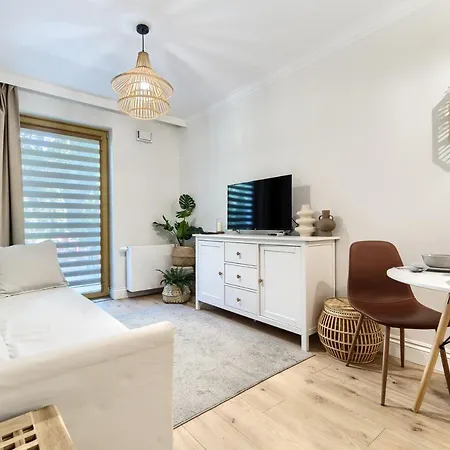 Aleja Park - Noclegisopot Lägenhet